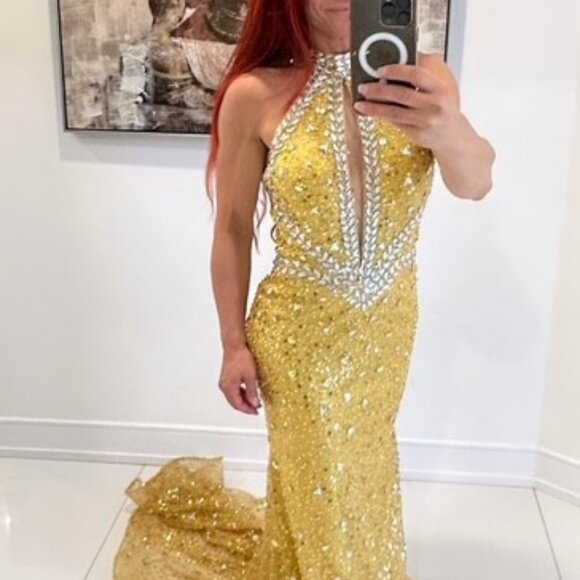 Yellow Halter Long Mermaid Prom Party Dress with Glitter Beadings - Picture 4 of 5